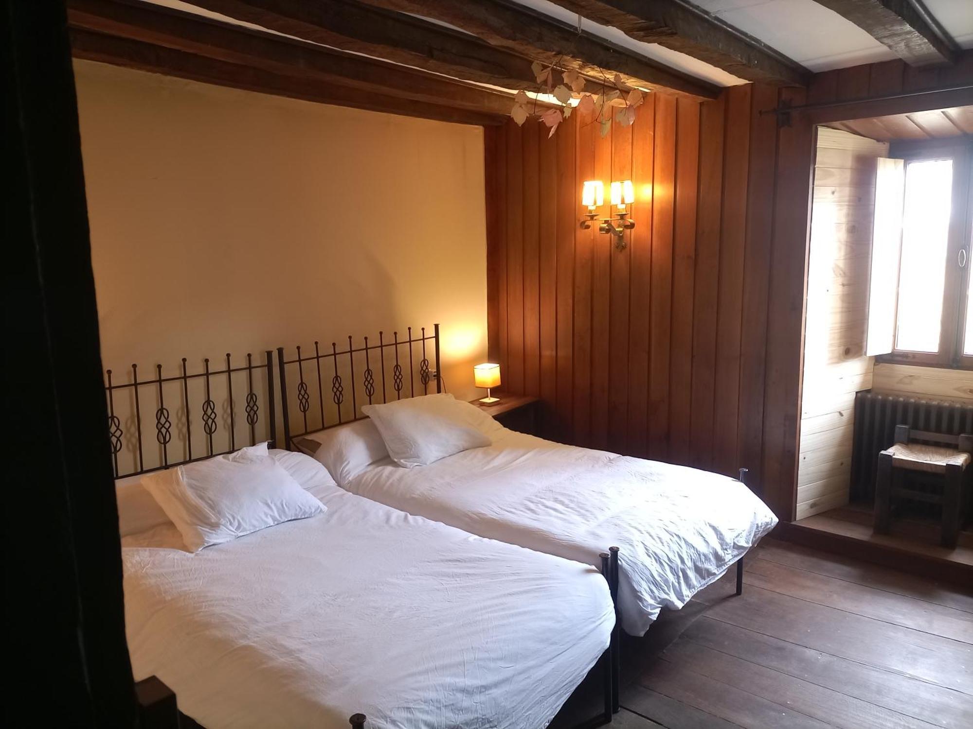 Kukuma Etxea Habitaciones Con Derecho A Cocina Galarreta ห้อง รูปภาพ